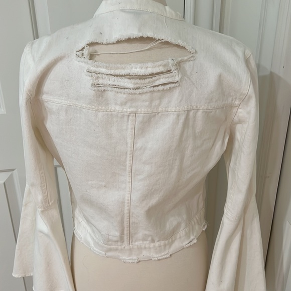 Romeo and Juliet Couture Distressed Denim Jacket - Picture 6 of 8